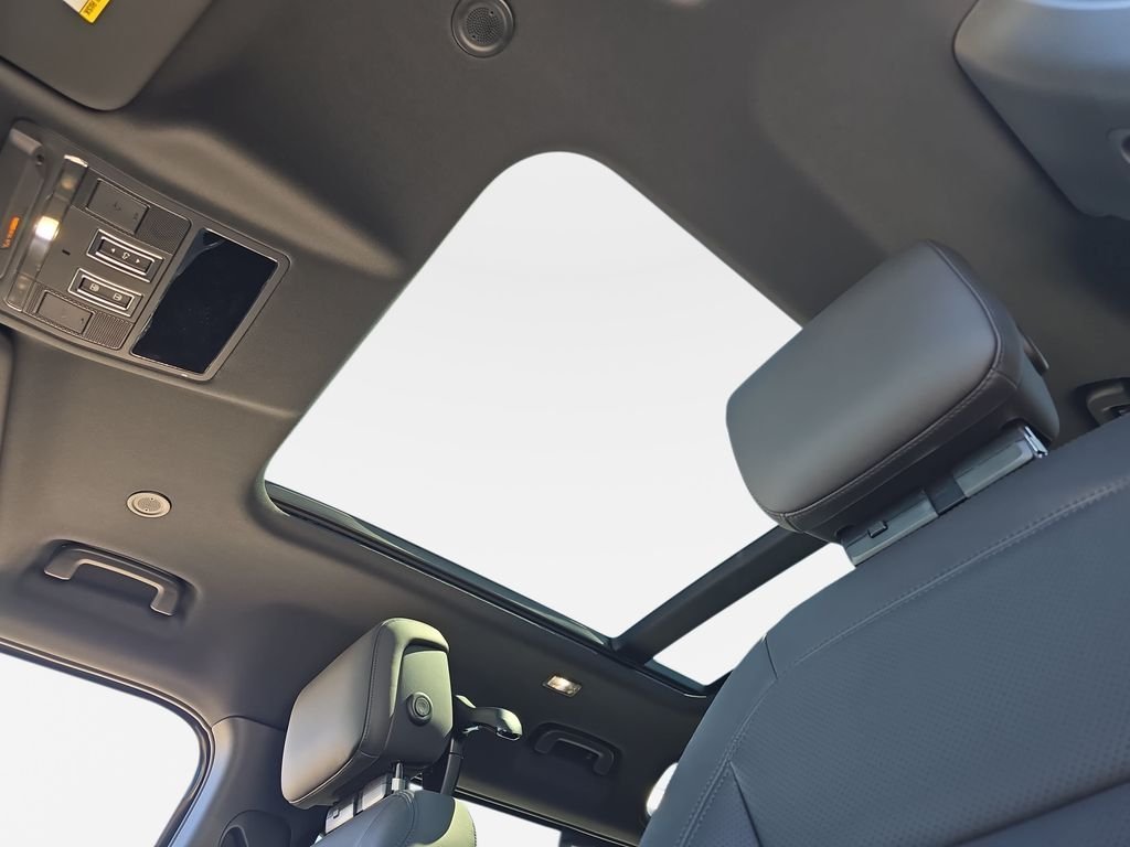 New 2026 Carpathian Grey LAND ROVER X-Dynamic SE image 30