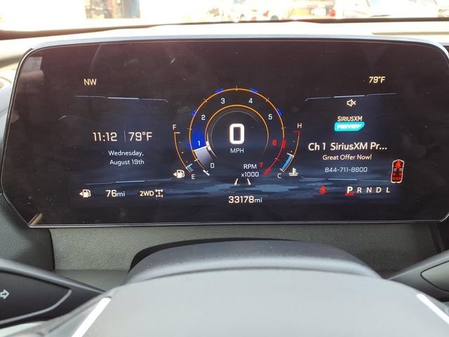 Used 2025 Summit White Chevrolet LT image 11