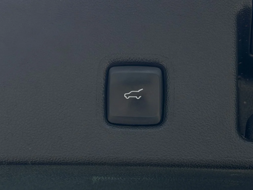 Used 2024 Silver Ford Active image 28