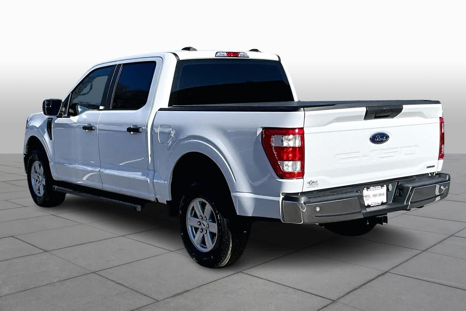 Used 2023 Oxford White Ford XL image 32