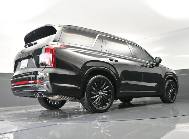 Used 2024 Black Hyundai Calligraphy Night Edition image 41
