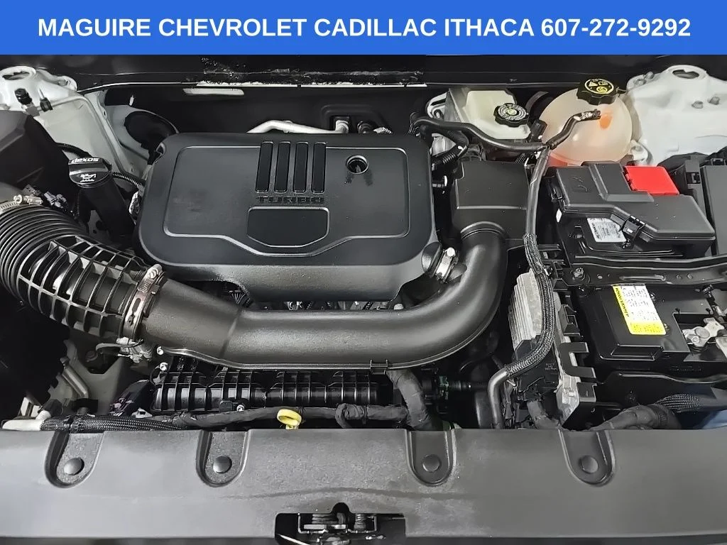 Used 2023 White Chevrolet LT image 12