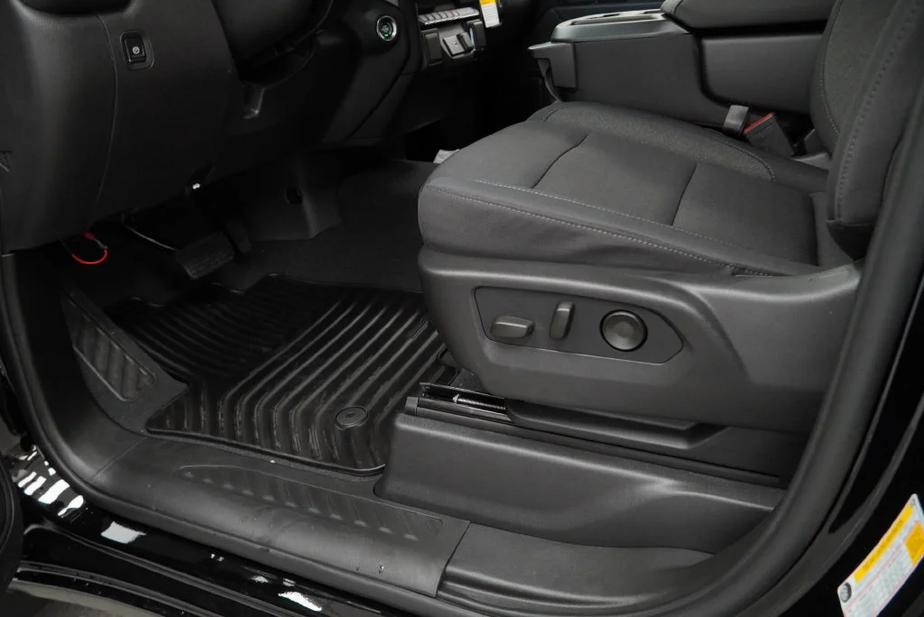 New 2026 Black Chevrolet Custom image 21