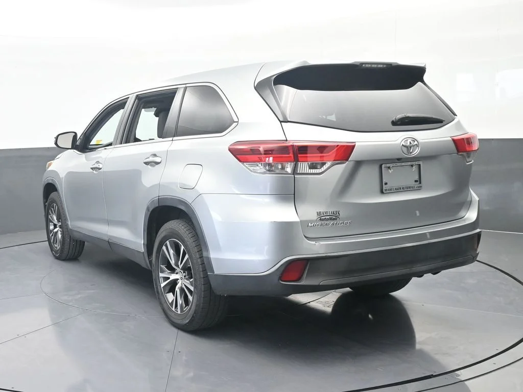 Used 2019 Celestial Silver Metallic Toyota LE image 3