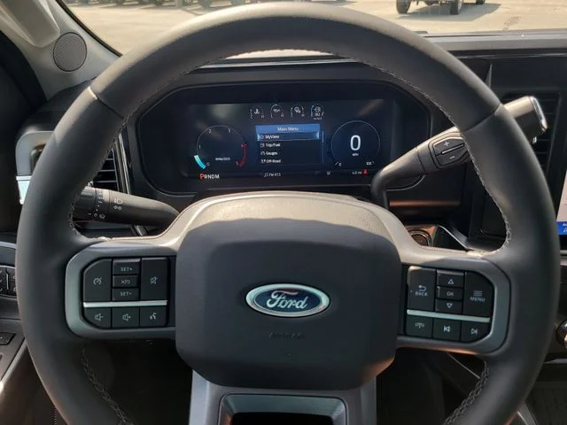 New 2026 Gray Ford Lariat image 31