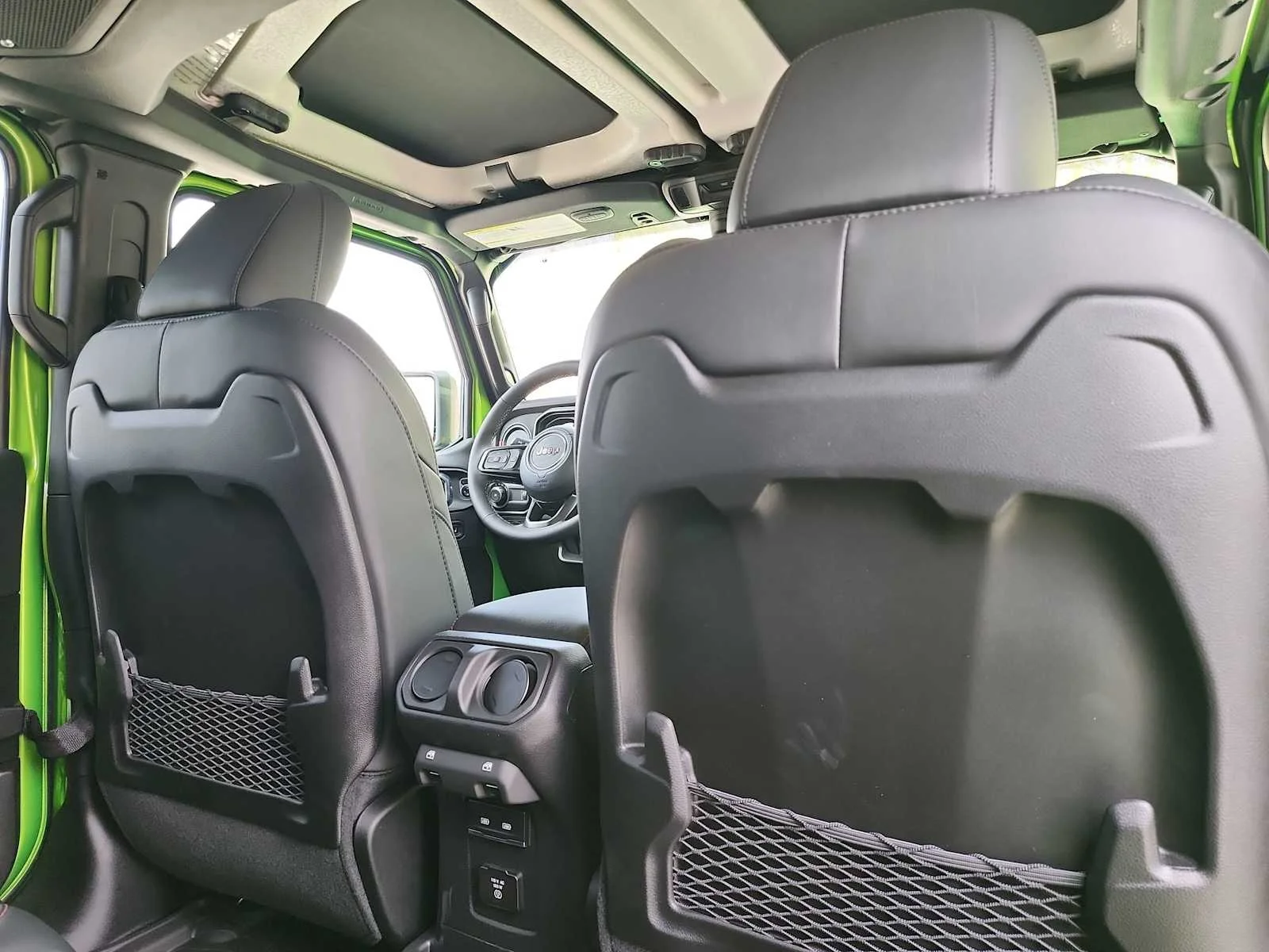 New 2026 Mojito Clear-Coat Exterior Paint Jeep Rubicon X image 16