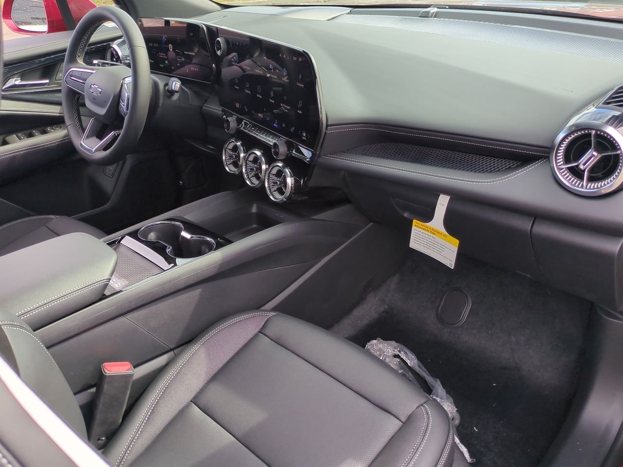 New 2026 Radiant Red Tintcoat Chevrolet LT image 28