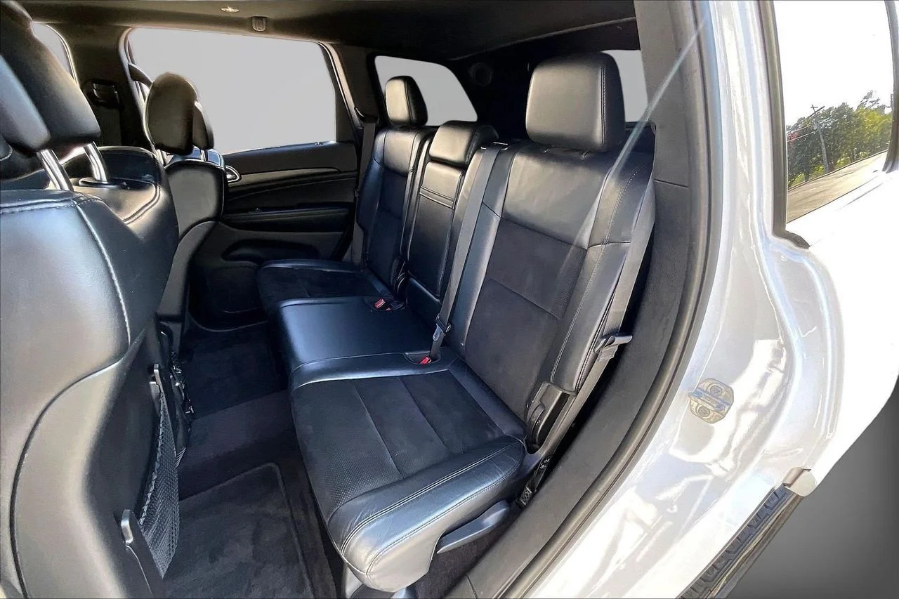 Used 2017 White Jeep Altitude image 22