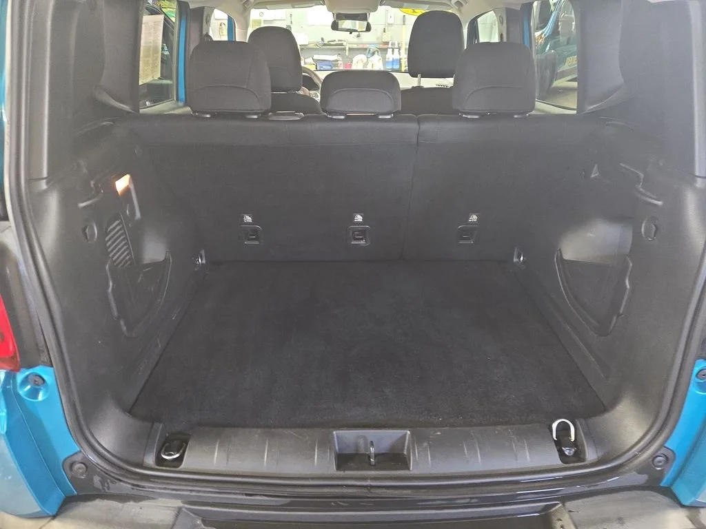 2021 Jeep Renegade Latitude - Photo 20