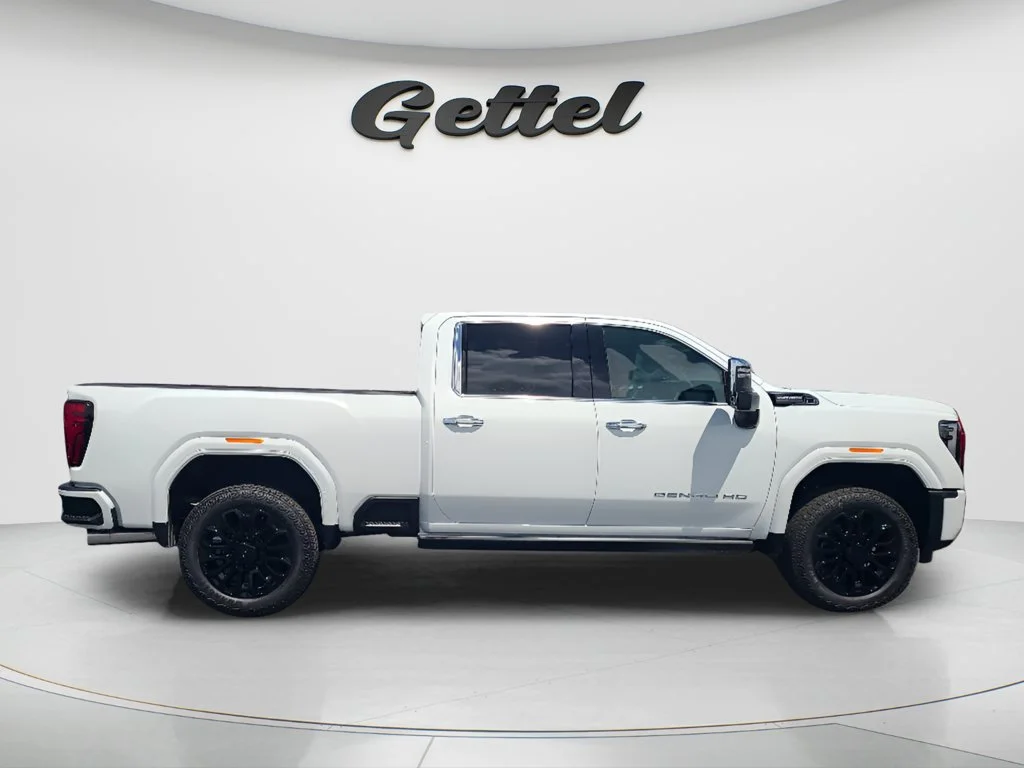 New 2026 Summit White GMC Denali Ultimate image 4