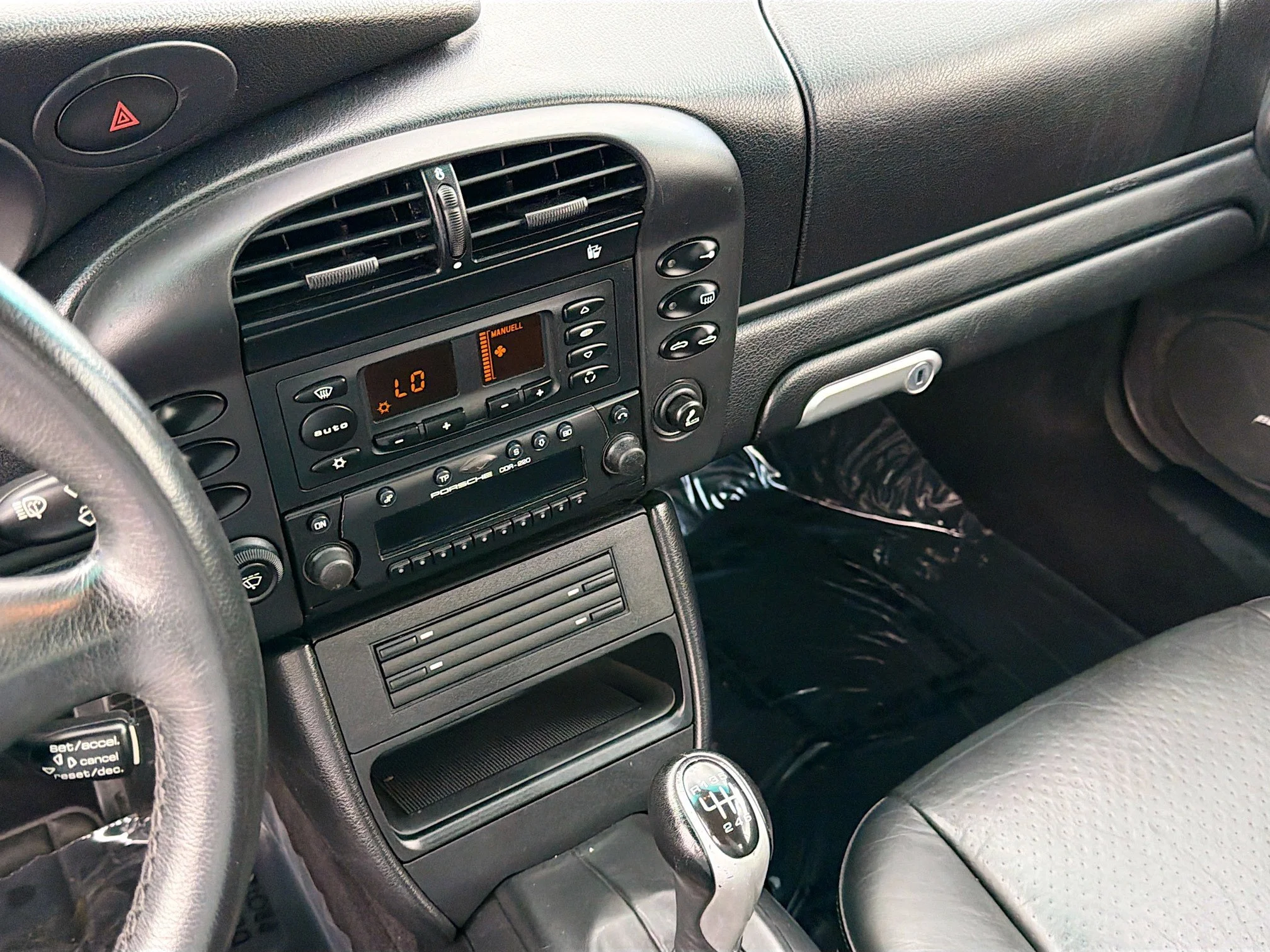 Used 2002 Black Porsche Carrera image 23