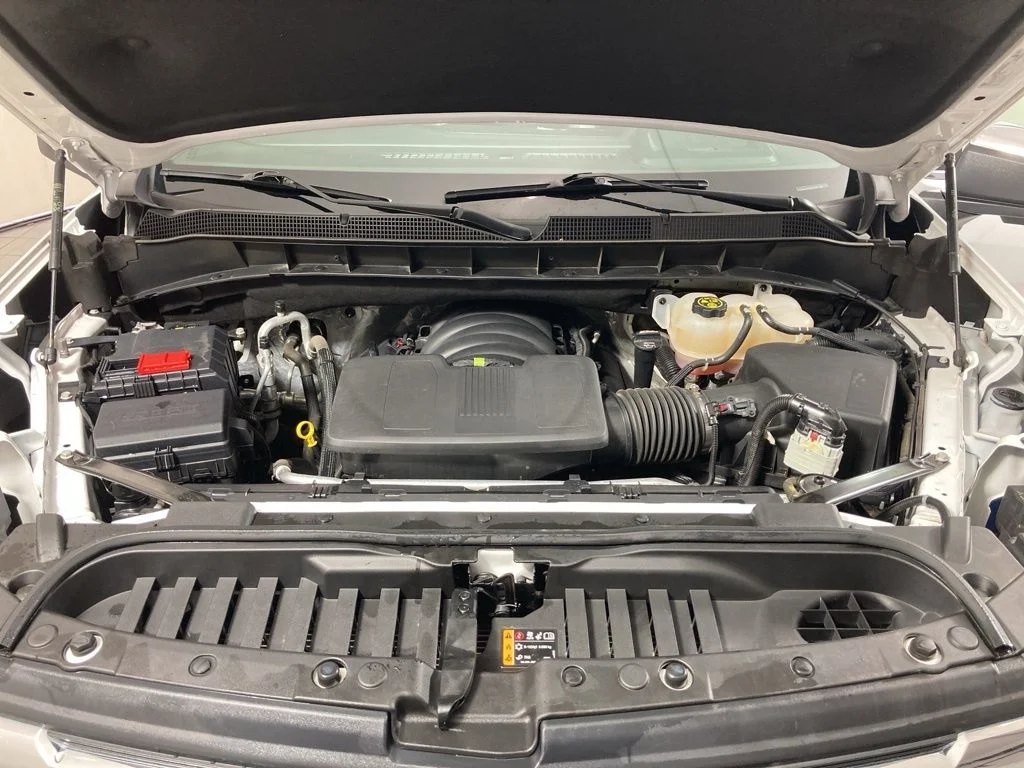 Used 2023 White Chevrolet LTZ image 29