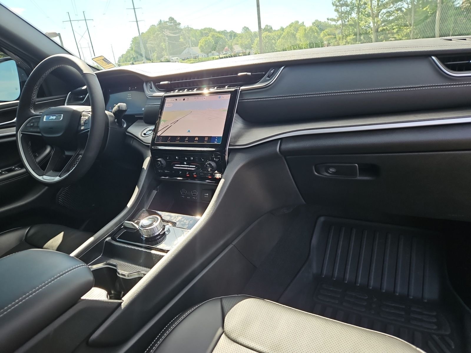 Used 2025 Red Jeep Limited image 16