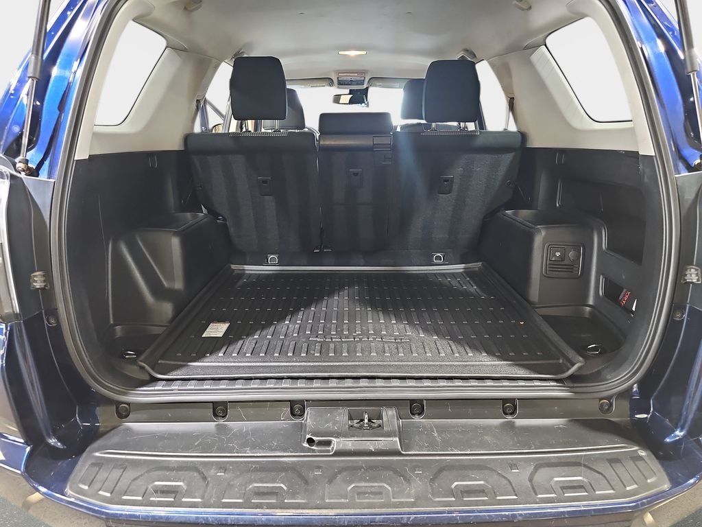 Used 2023 Blue Toyota SR5 image 14