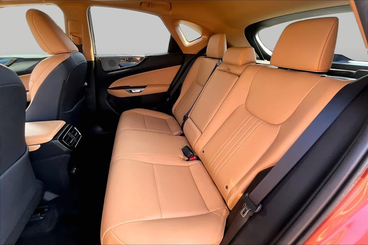 Certified Used 2025 COPPER CREST Lexus  image 18