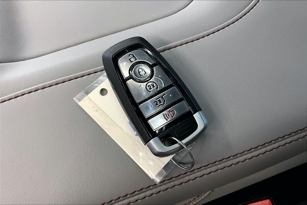 Used 2025 Gray Metallic Ford Active image 6