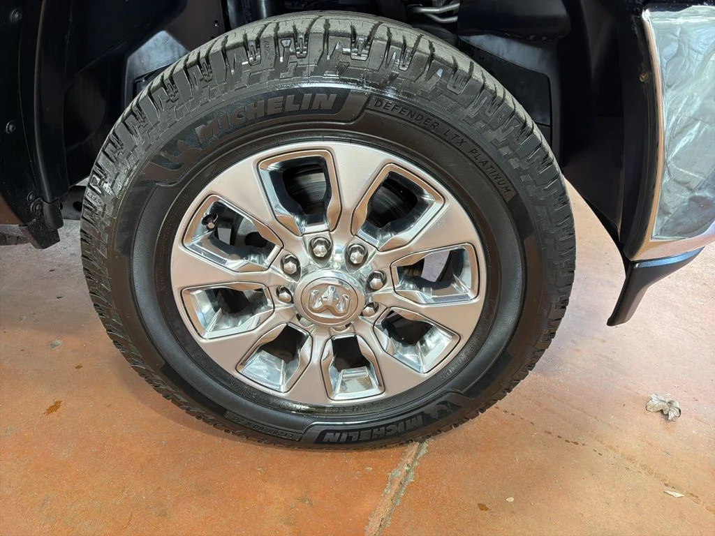 Used 2019 Diamond Black Crystal Pearlcoat Ram Limited image 10