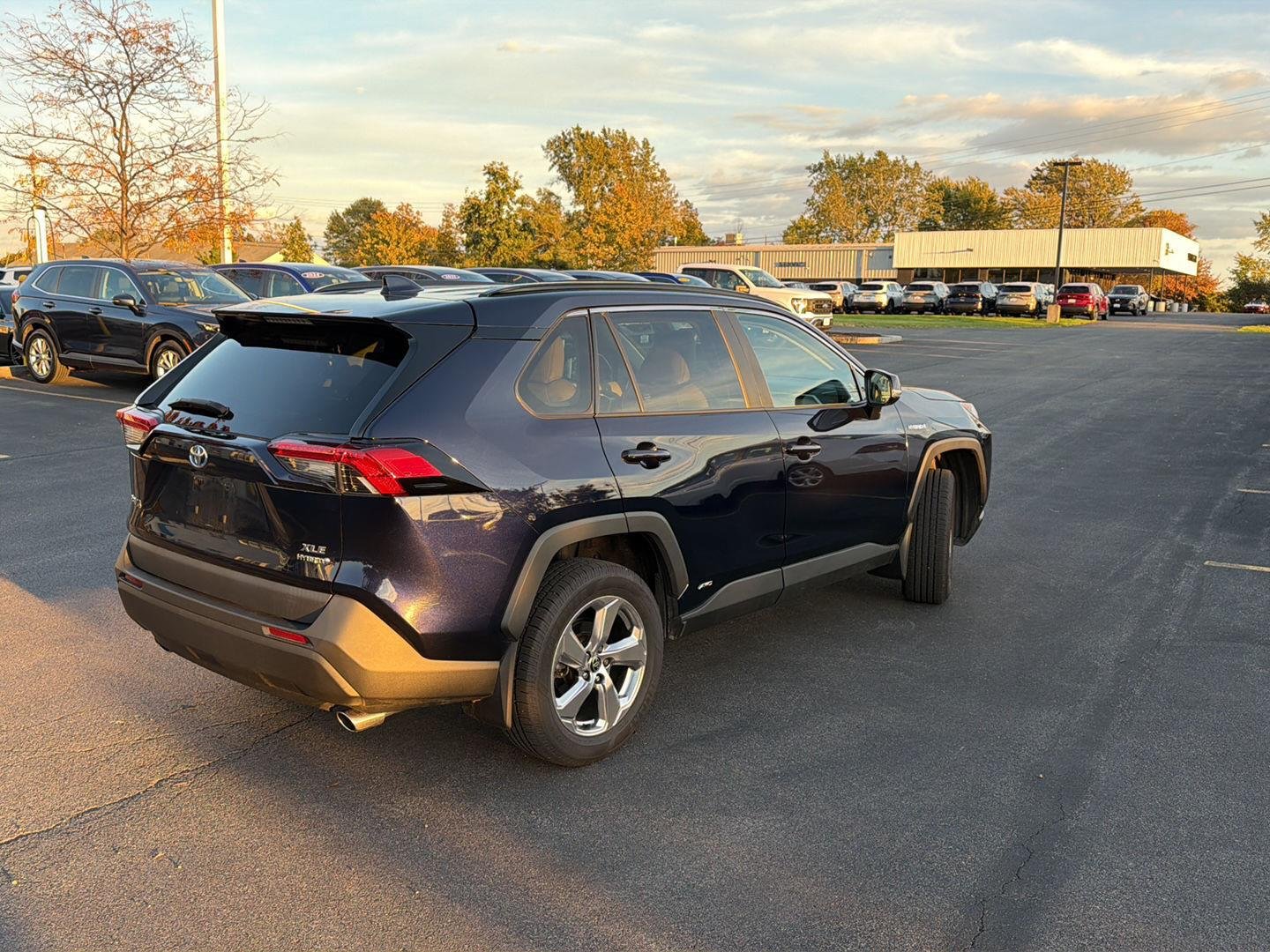 Used 2021 Blueprint Toyota XLE Premium image 8