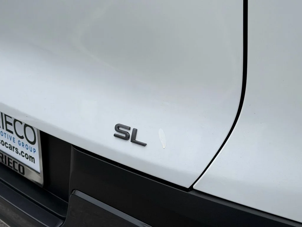 New 2026 Everest White Pearl TriCoat Nissan SL image 8