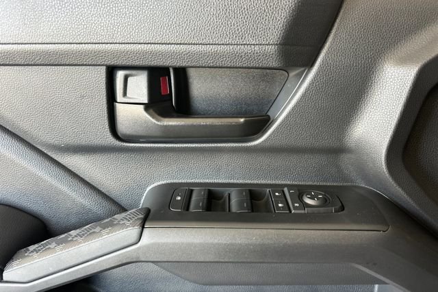 Used 2025  Toyota SR5 image 12