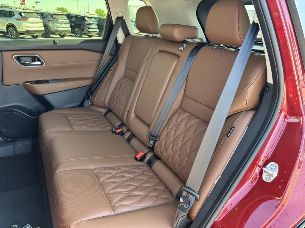 New 2026 Scarlet Ember Tintcoat Nissan Platinum image 25