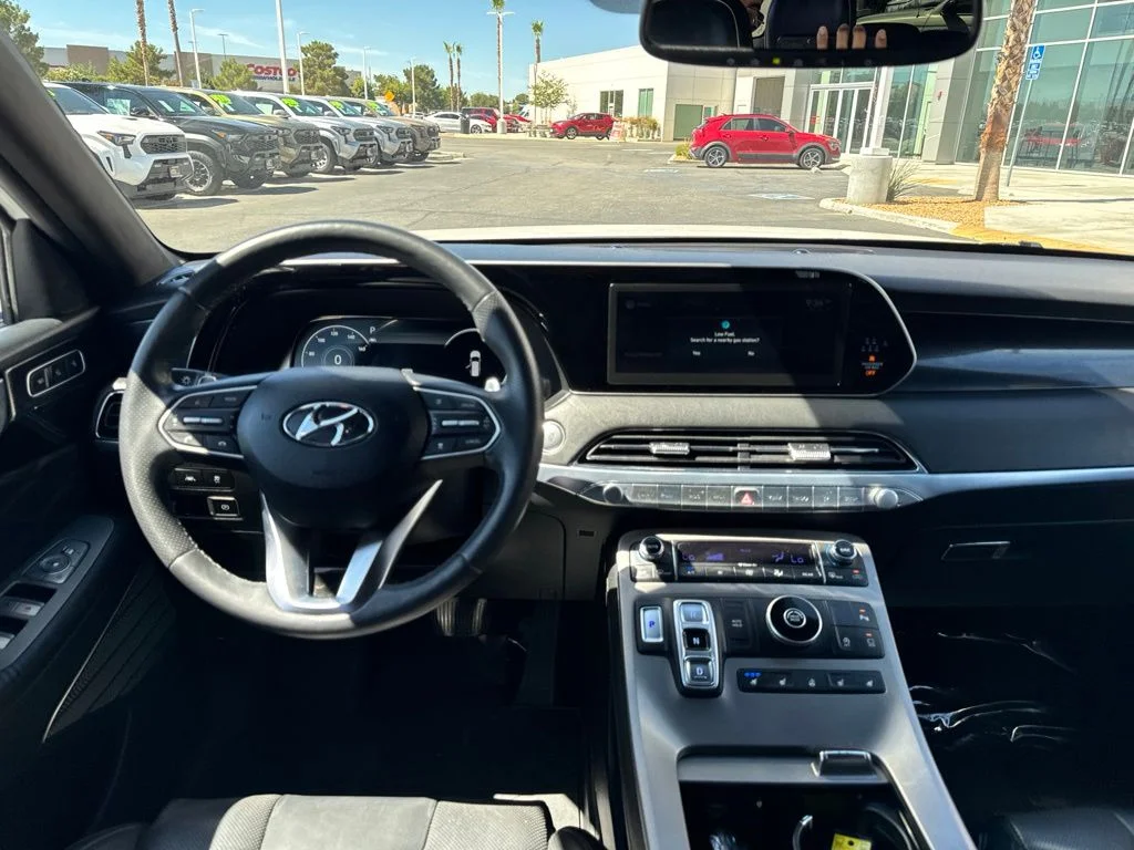 Used 2022 White Hyundai Calligraphy image 15