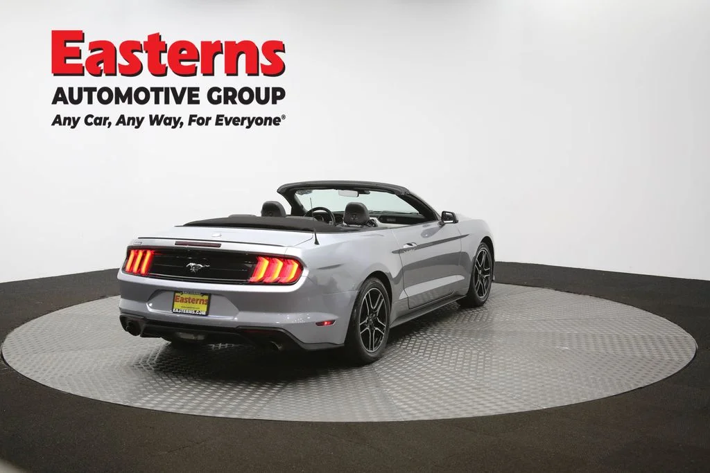 Used 2022 Silver Ford EcoBoost Premium image 34