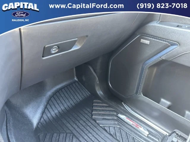 Used 2025 White Chevrolet LT Trail Boss image 27