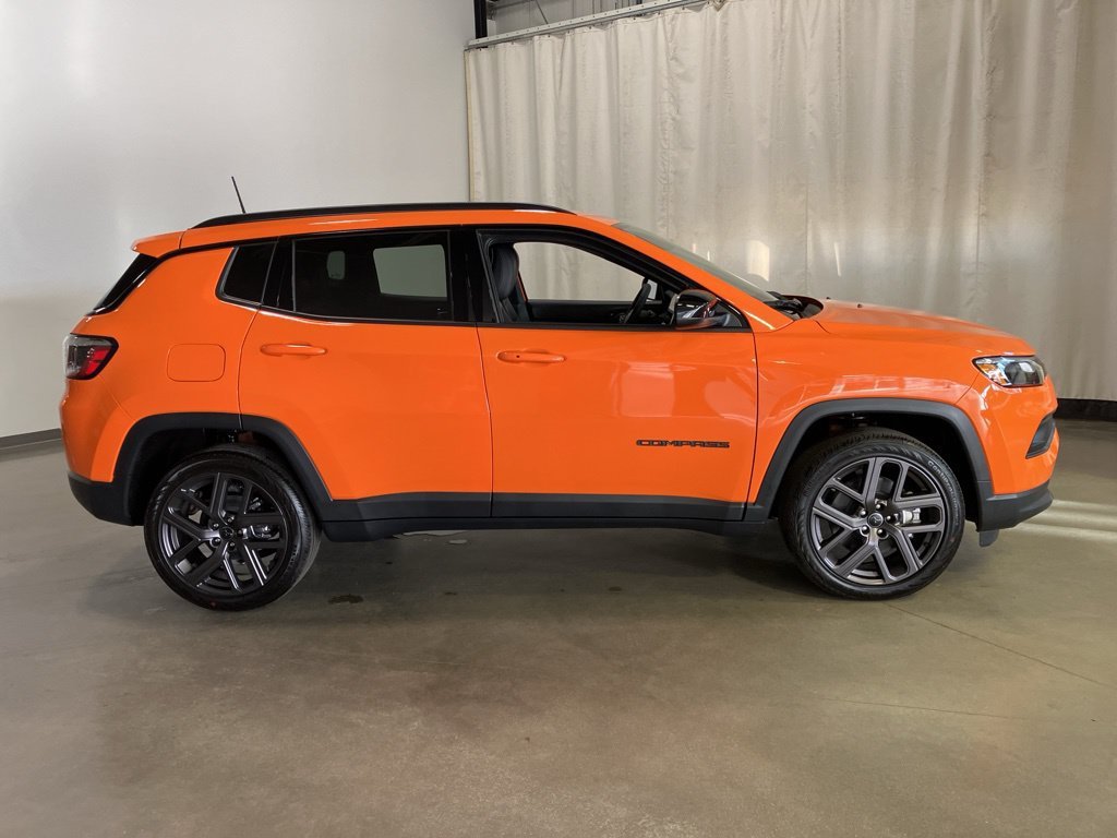 New 2026 Joose Exterior Paint Jeep Latitude image 18