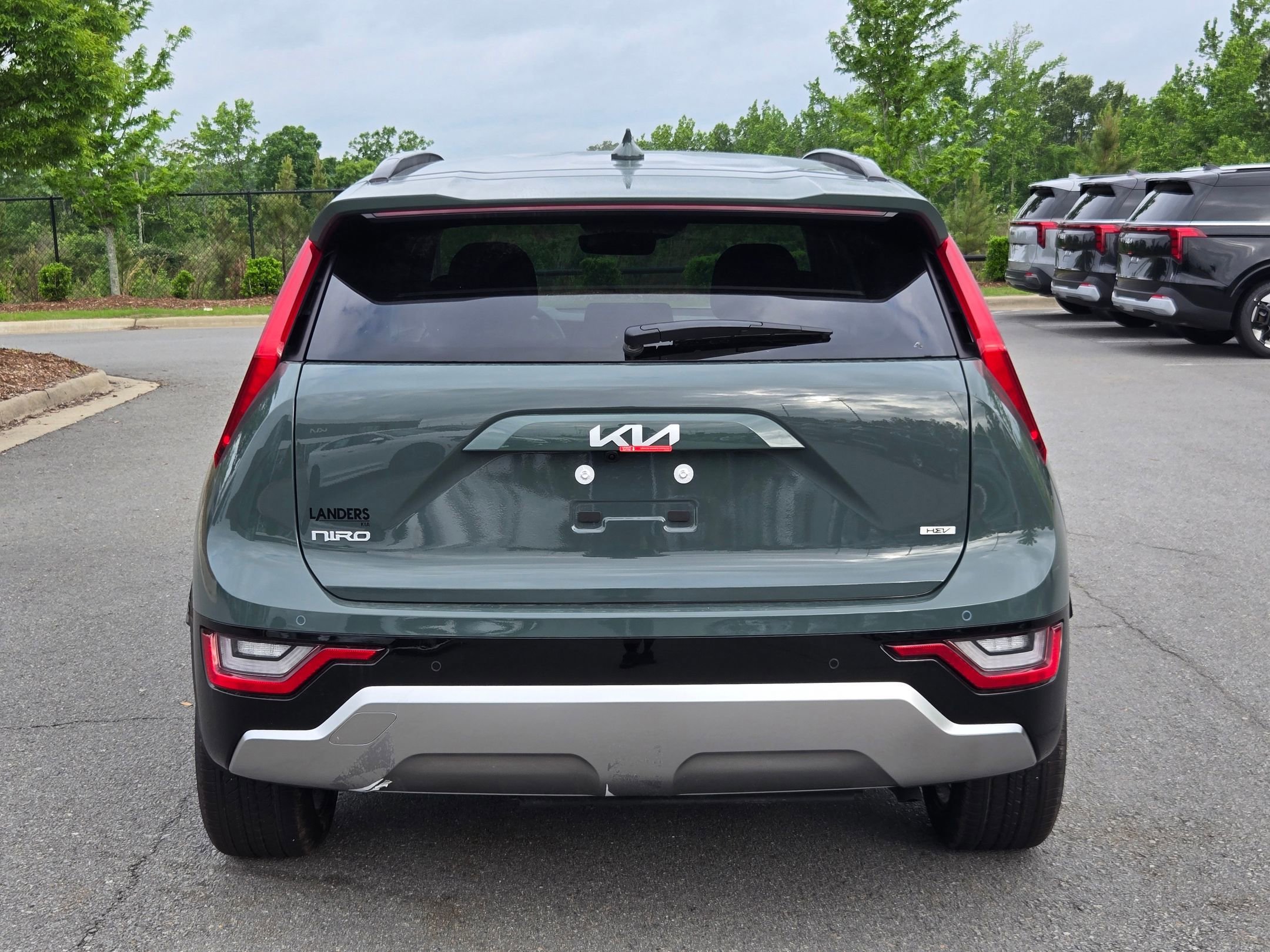 New 2026 Cityscape Green Kia SX Touring image 6