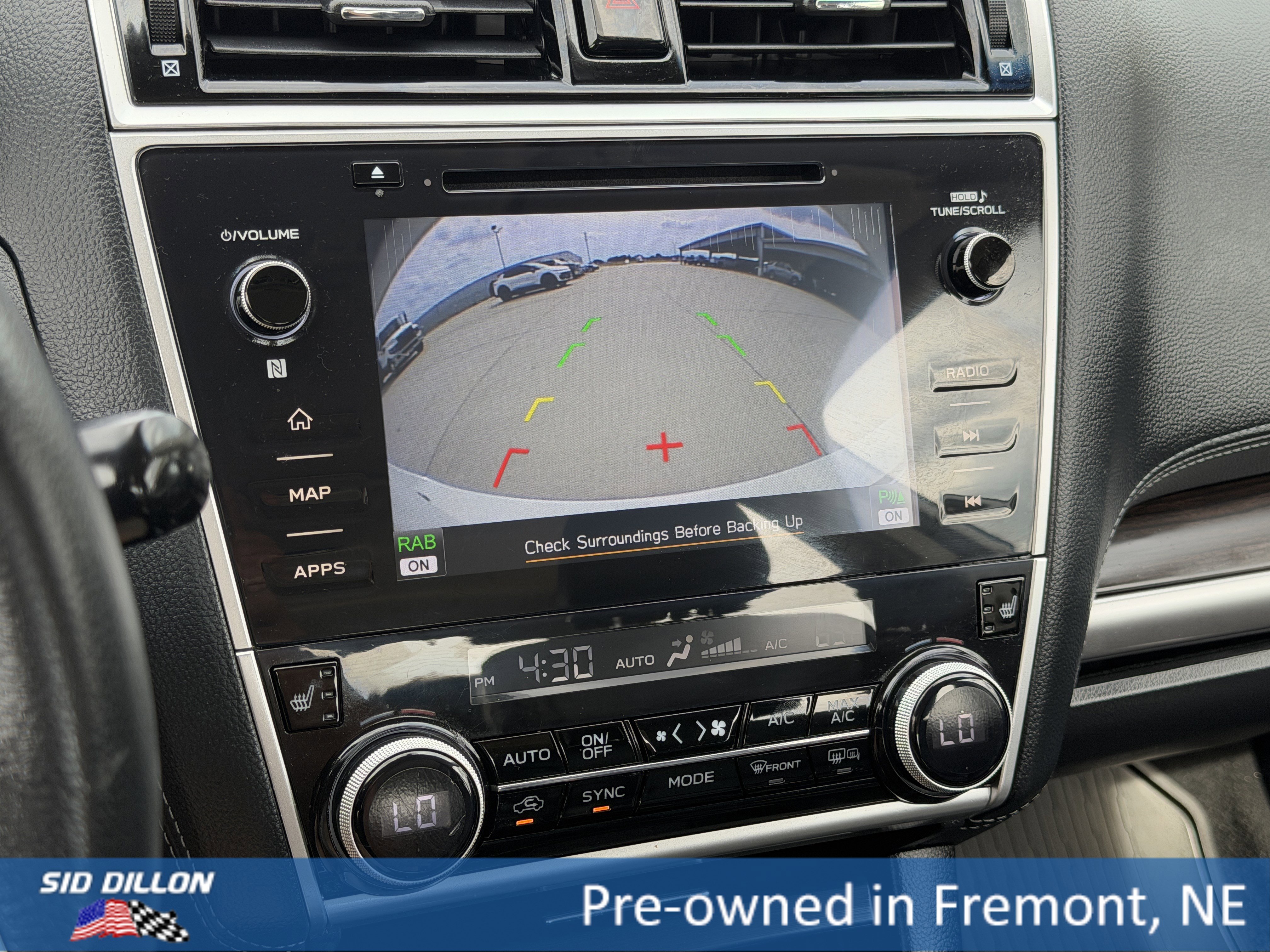 Used 2019 Crystal White Pearl Subaru Limited image 10