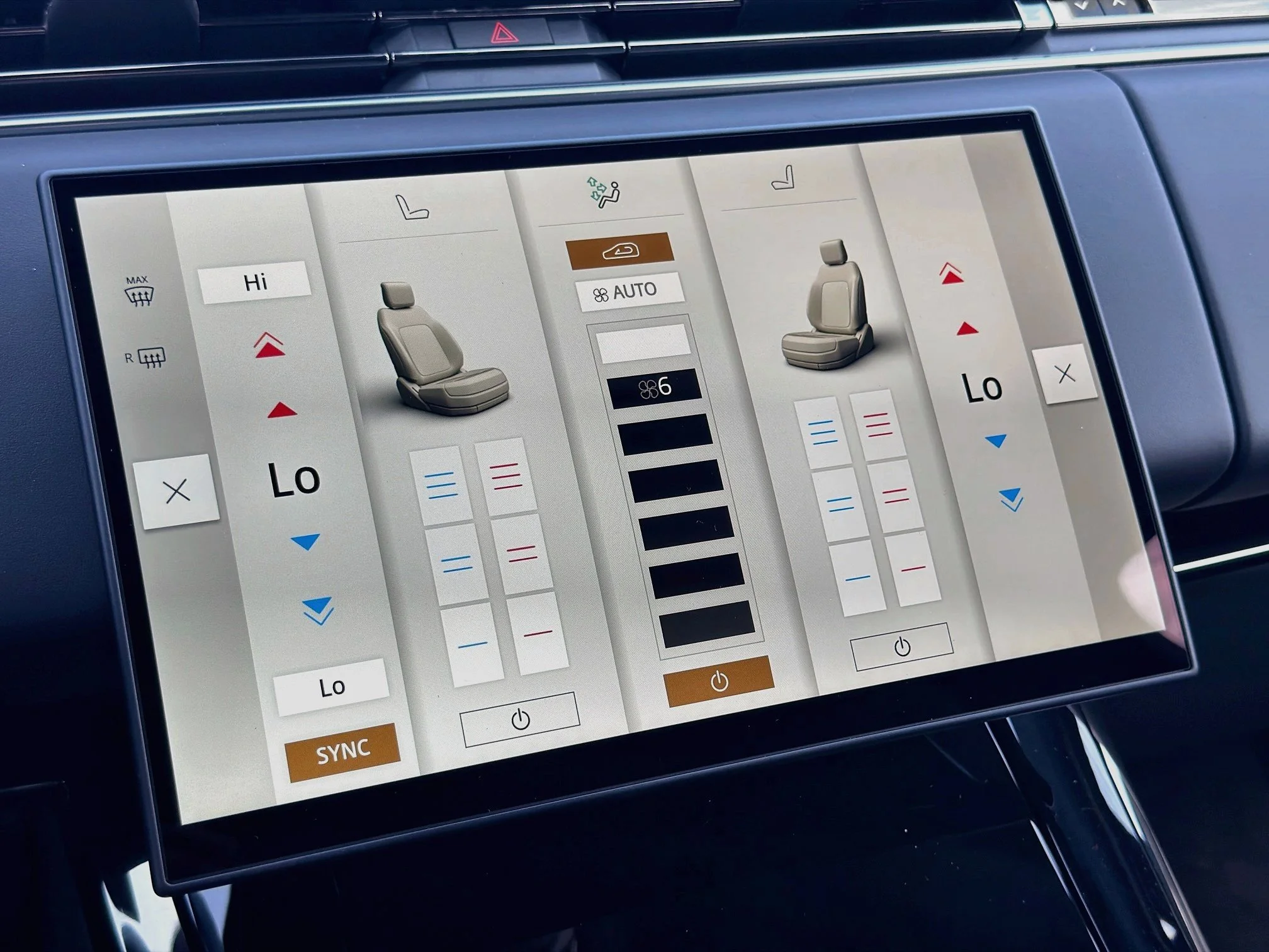 New 2026 Borasco Grey Land Rover SE image 36