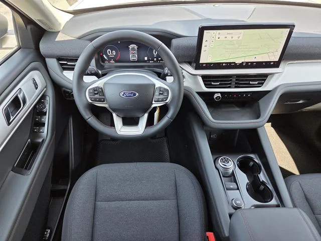 New 2026 Space White Metallic Ford Active image 10