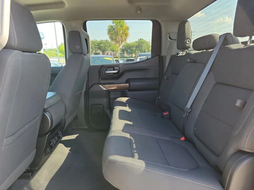 Used 2021 Silver Chevrolet RST image 8