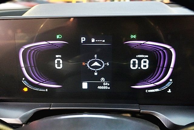 Used 2024 Black Kia LX image 32