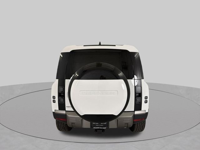 New 2026 Fuji White Land Rover S image 6
