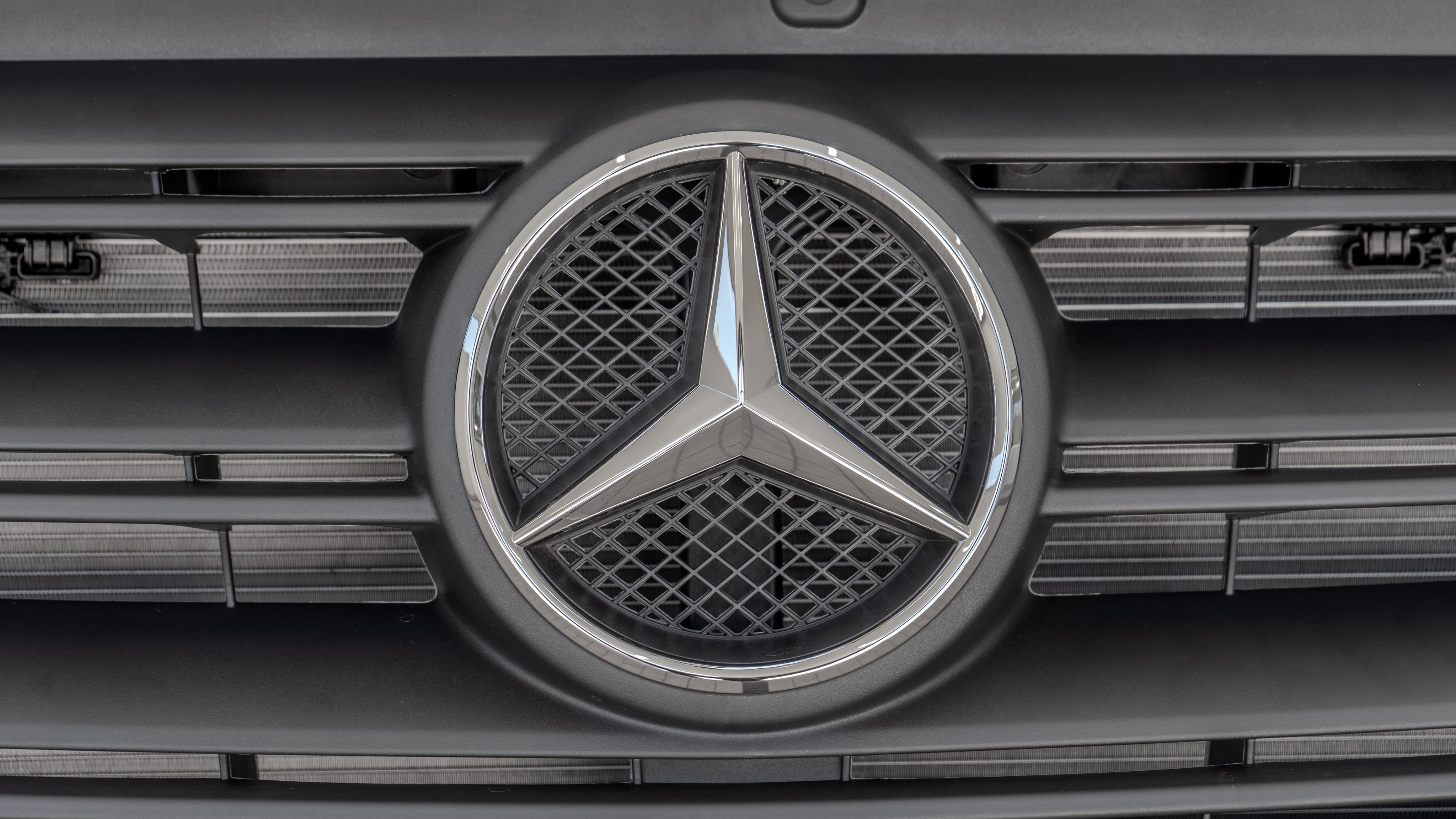 New 2026 Arctic+White Mercedes-Benz  image 5