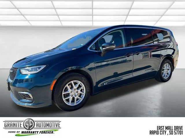 2023 Chrysler Pacifica