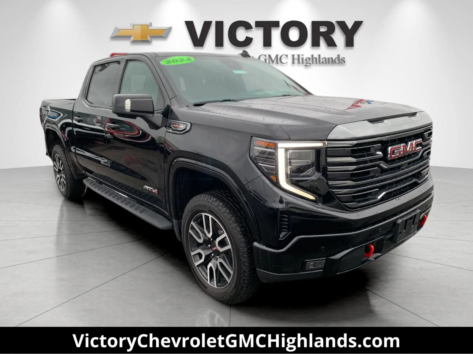 Used 2024 Onyx Black GMC AT4 image 1