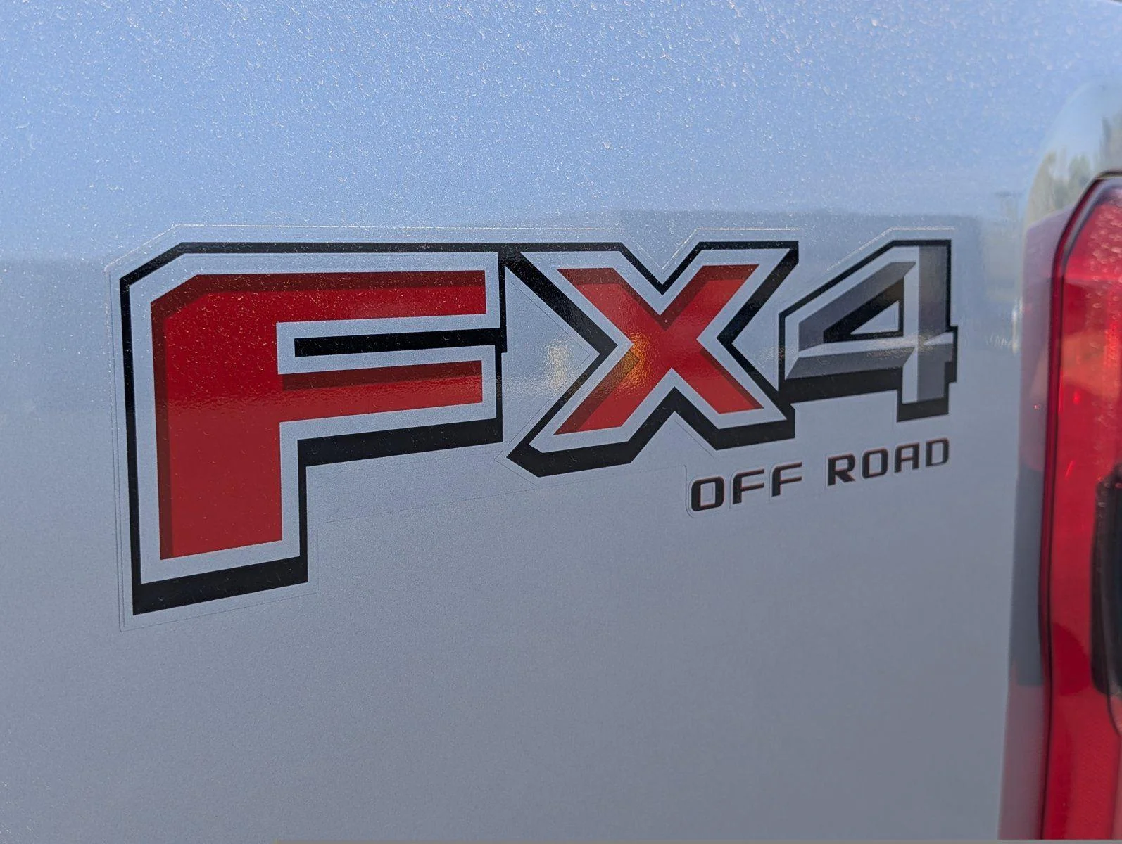Used 2024 Iconic Silver Metallic Ford Platinum image 33
