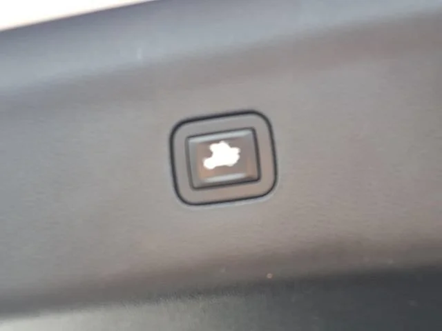 Used 2019 (Includes Pitch Dark Night lower exterior accent color. Buick Essence image 22