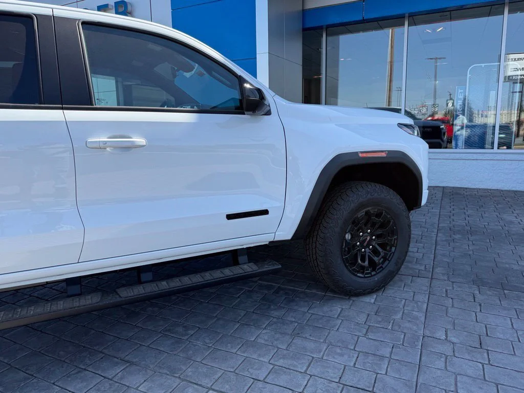New 2026 Summit White GMC Elevation image 12