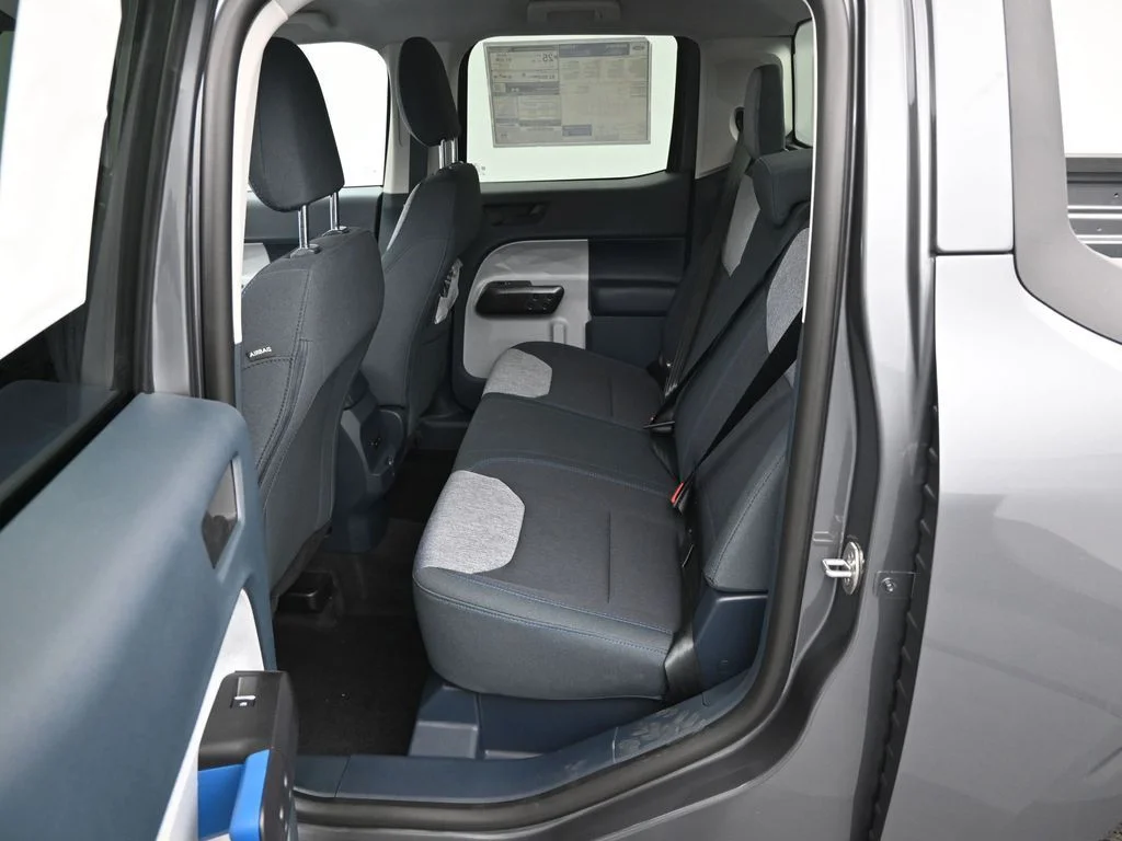 New 2026 Carbonized Gray Metallic Ford XLT image 17