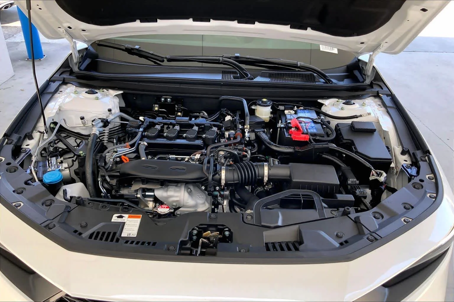 New 2026 Platinum White Pearl Honda LX image 18