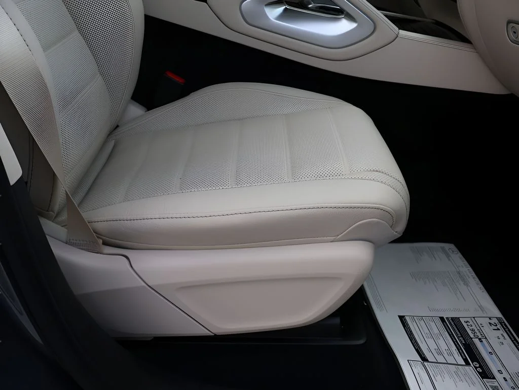 New 2026 Selenite Grey Metallic Mercedes-Benz GLE 450 image 10