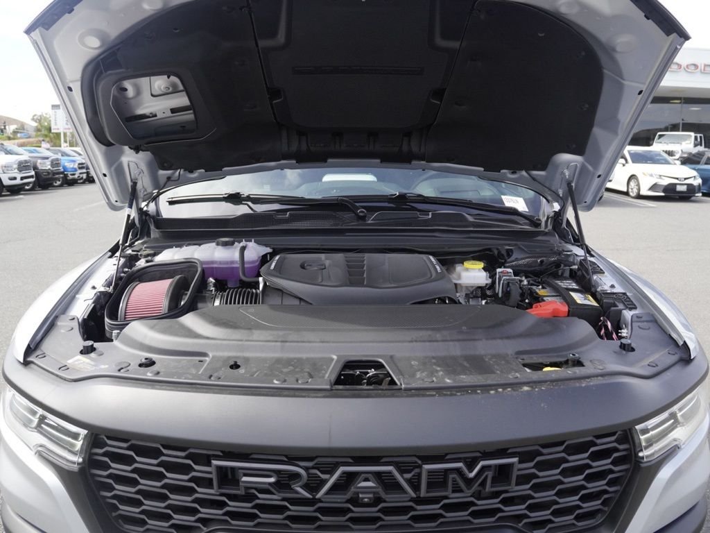 New 2026 Silver Zynith Exterior Paint RAM RHO image 28