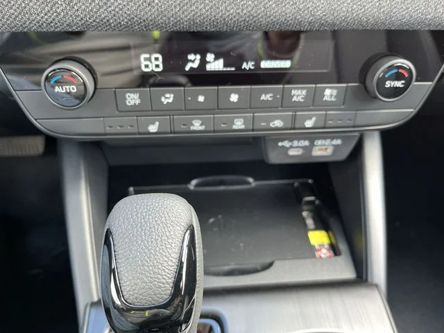 New 2026 CRYSTAL WHITE PEARL Subaru Limited XT image 19