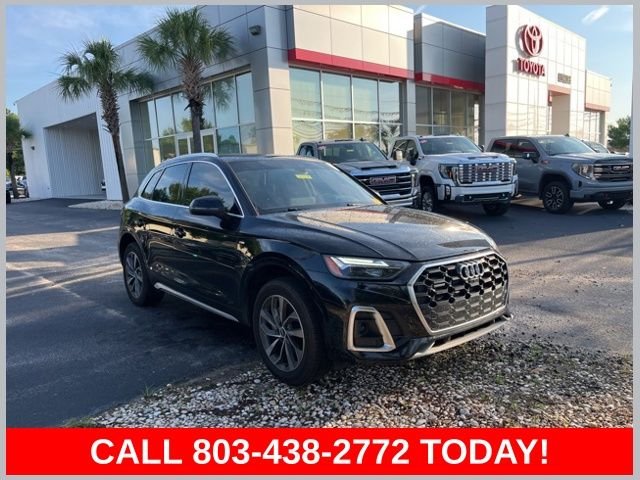 2022 Audi Q5 45 Premium Plus's photo