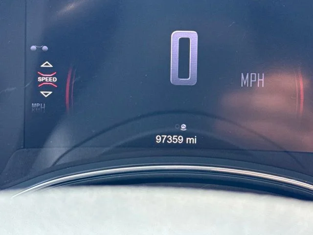 Used 2014 Black Dodge SXT image 23