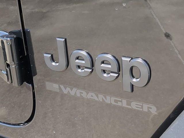 New 2026 Black Clear-Coat Exterior Paint Jeep Willys image 13